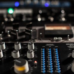 Masselec MLA-3, Manley Varimu